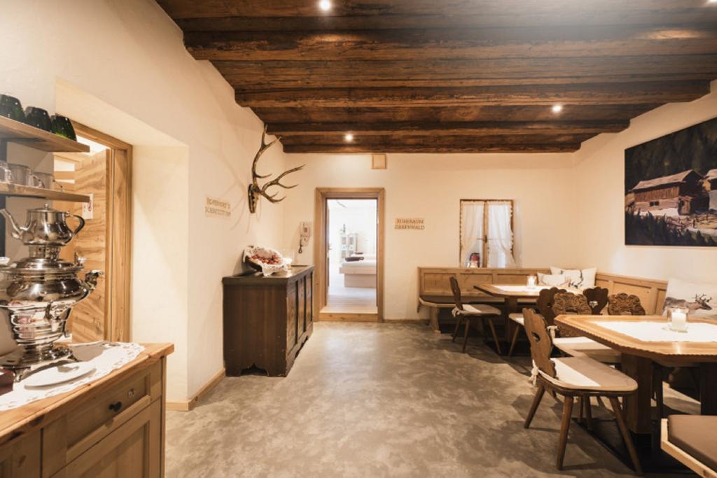 Hotel Hoferwirt Нойштіфт-ім-Штубайталь Екстер'єр фото