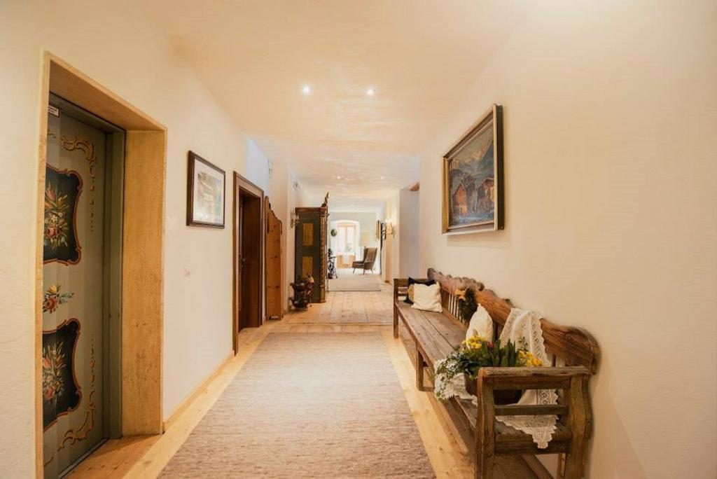 Hotel Hoferwirt Нойштіфт-ім-Штубайталь Екстер'єр фото